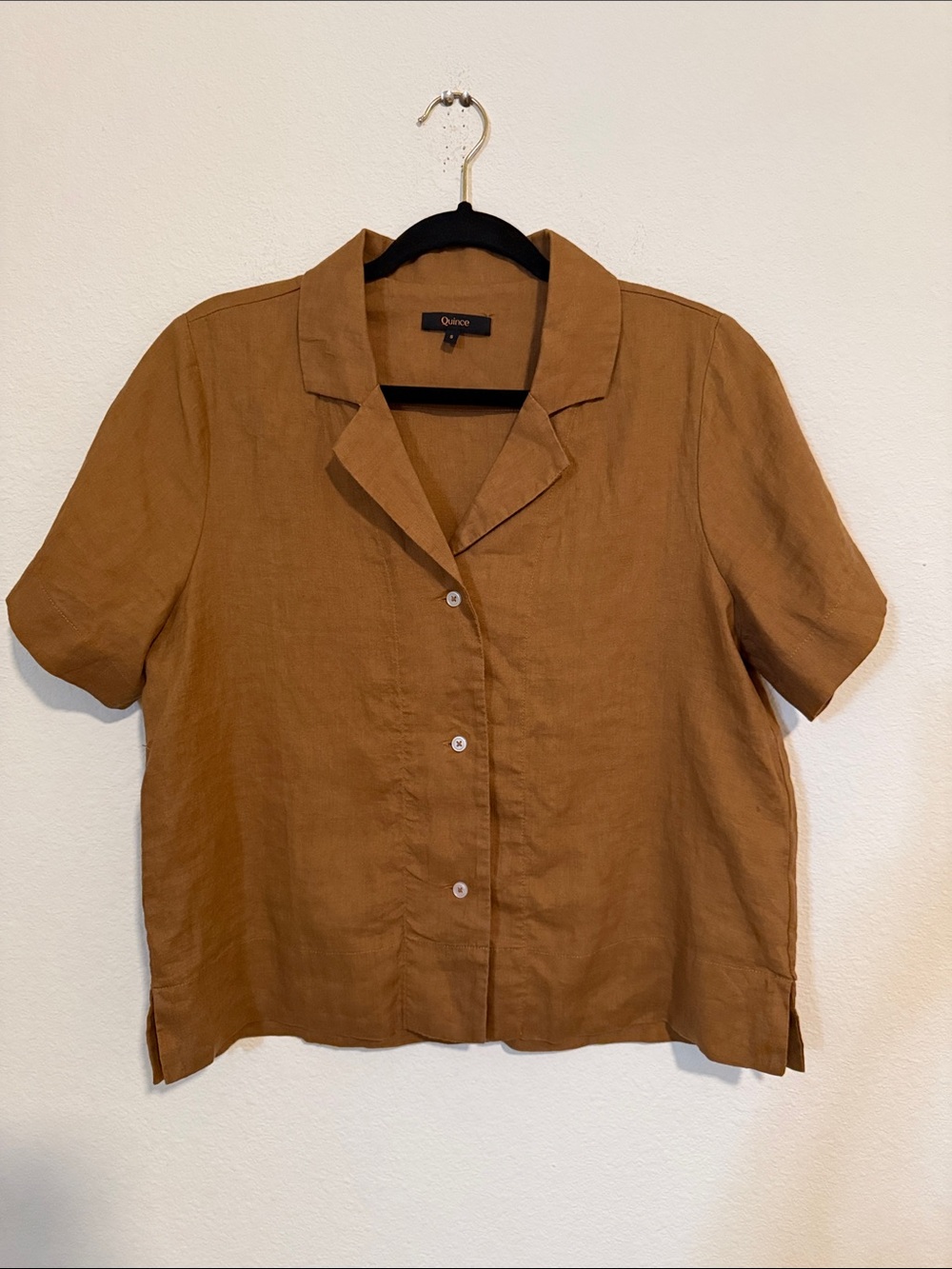 Quince Linen Women's Short-Sleeve Button-Front Shirt — Tan Brown